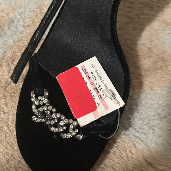 Brand new Calvin Klein heels - Picture 4 of 4